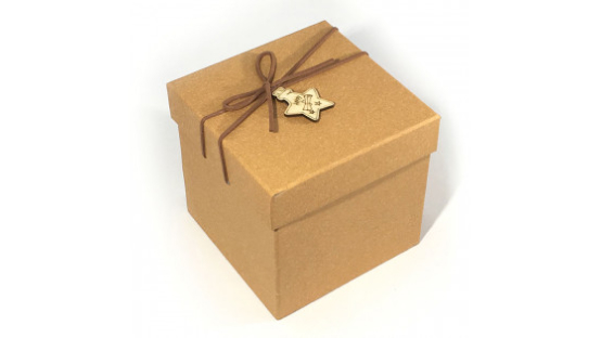 Новогодний венок из подручных материалов (4)